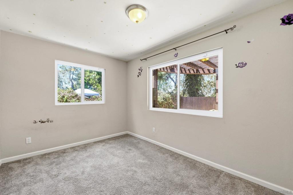 15377 Andorra Way Property Photo 21