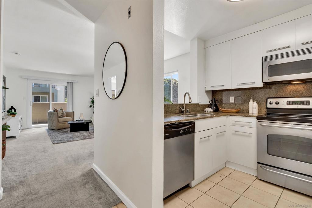 7425 Charmant Dr 2901 Property Photo 2