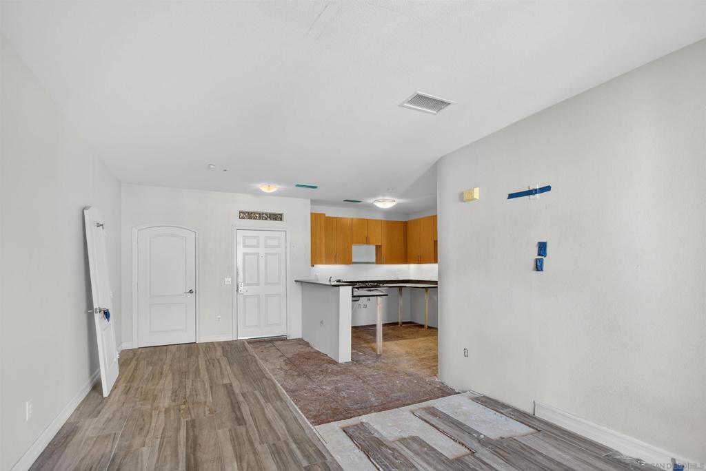 1225 Island Aveneue 407 Property Photo 3
