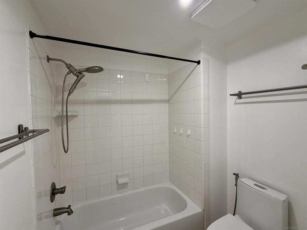 1080 Park Blvd 401 Property Photo 30