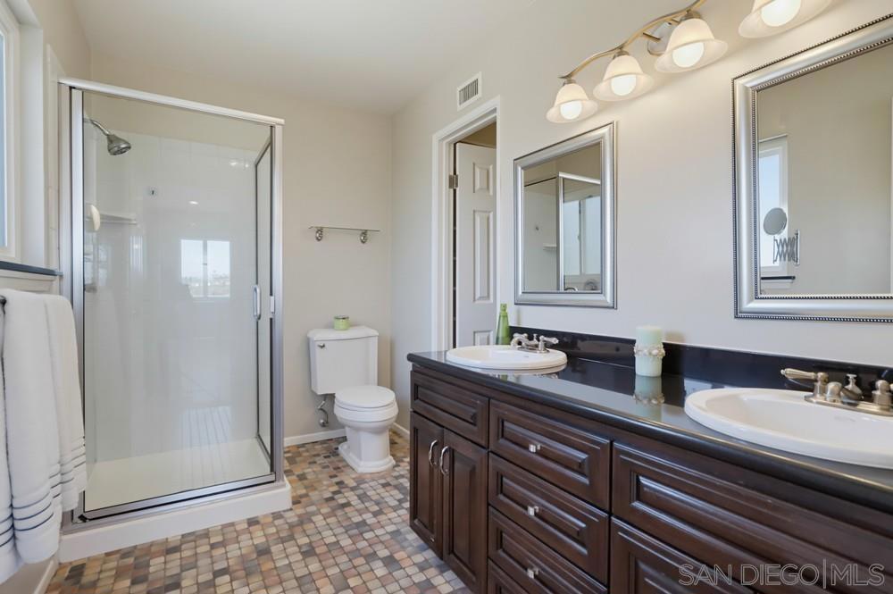 7832 Forrestal Property Photo 45