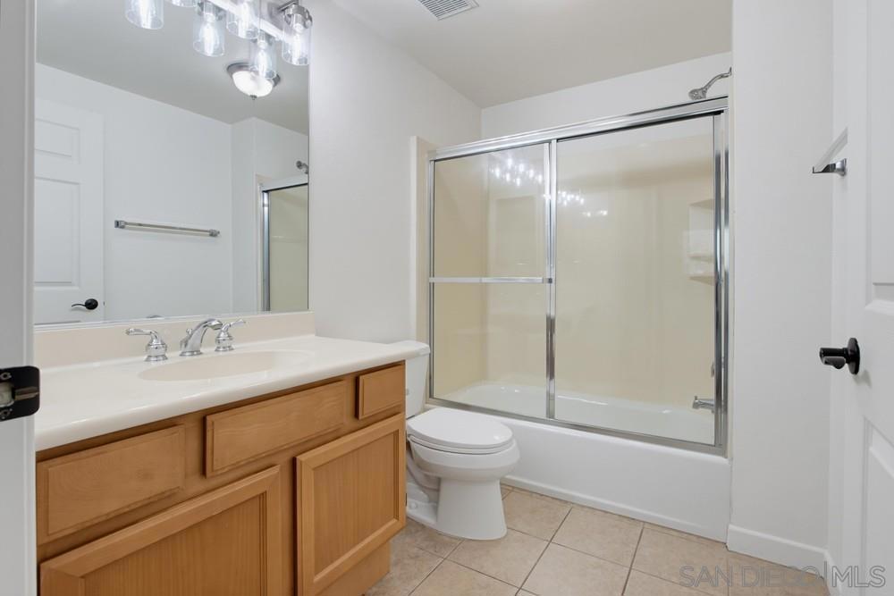 7647 Mission Gorge 19 Property Photo 7