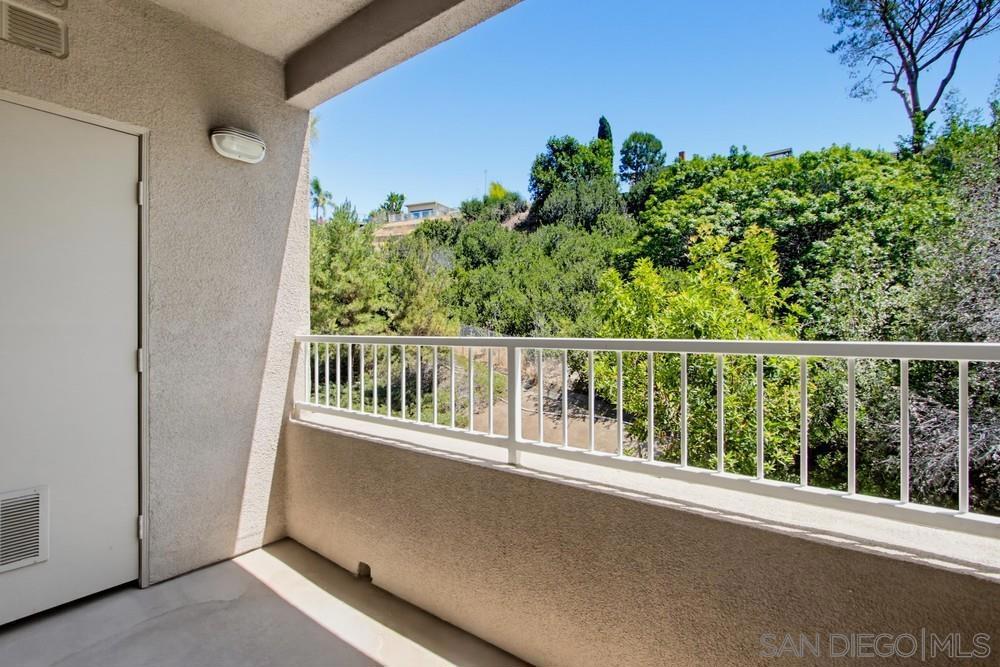 7647 Mission Gorge 19 Property Photo 15