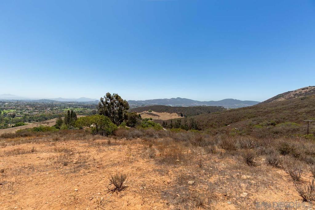 N Twin Oaks Valley Rd Property Photo 3