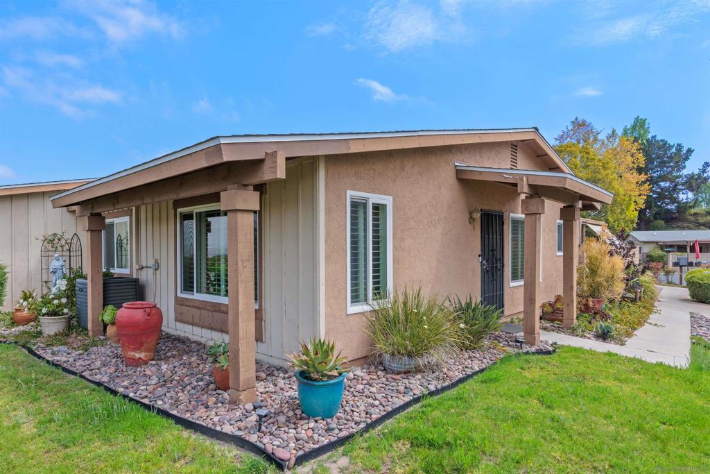 4411 Kittiwake Way Property Photo 4