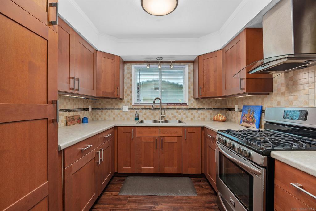 4411 Kittiwake Way Property Photo 12