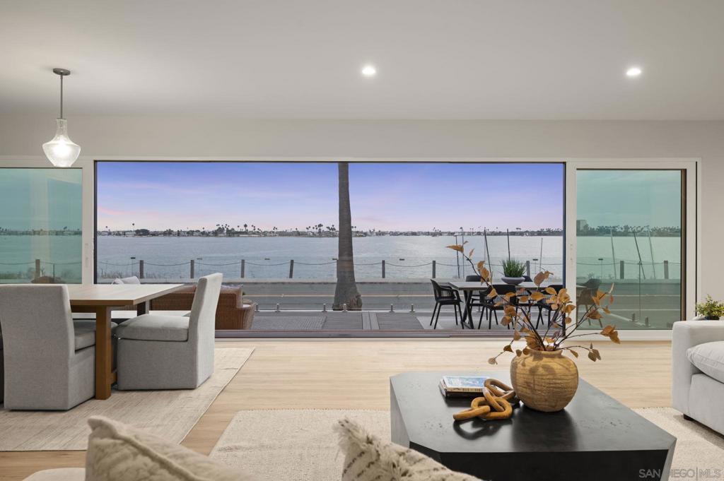 3611 Riviera Property Photo 1