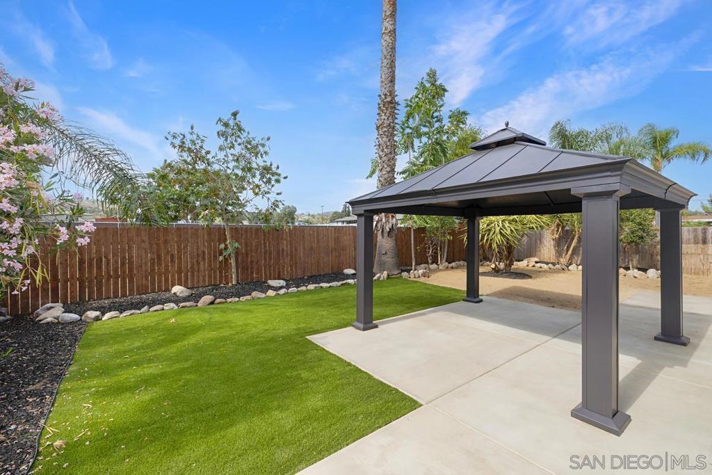 10416 Plaza Paseo Dr Property Photo 26