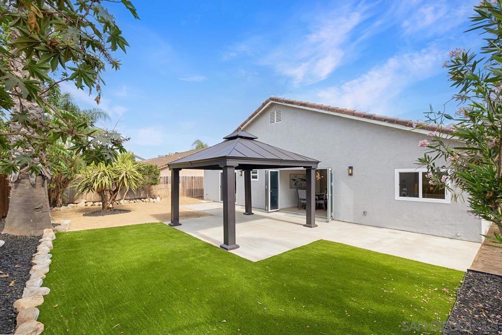 10416 Plaza Paseo Dr Property Photo 27