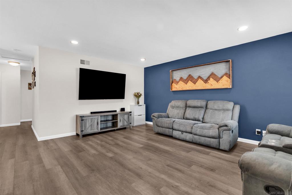4077 Marcwade Property Photo 2