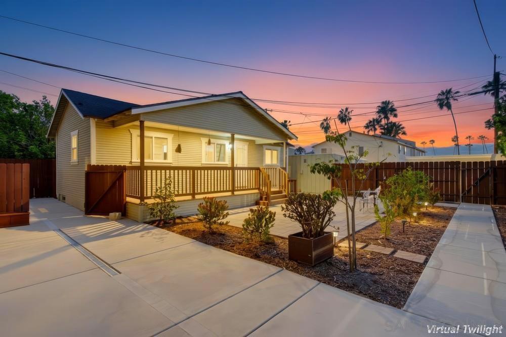 4454 4460 Campus Ave Property Photo 7