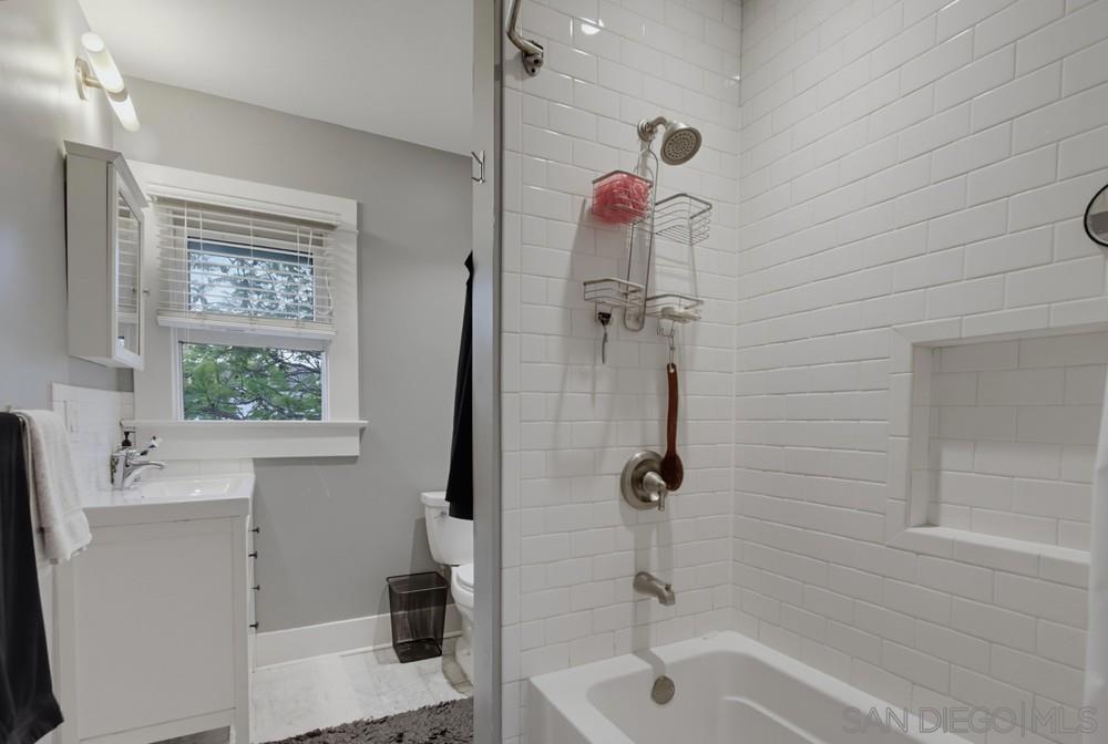 4454 4460 Campus Ave Property Photo 53