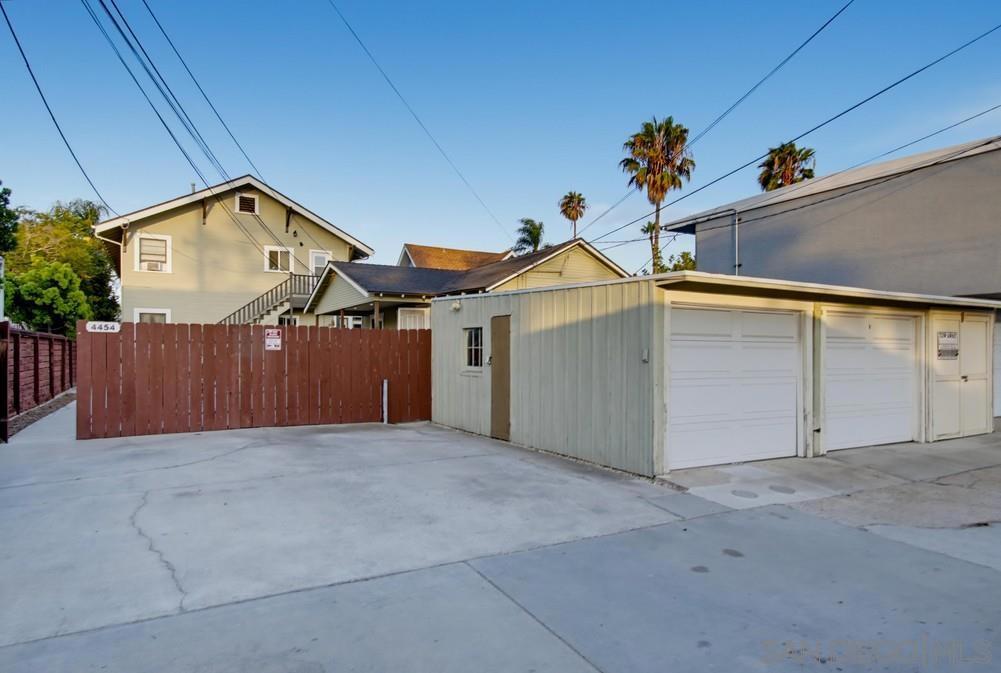 4454 4460 Campus Ave Property Photo 64