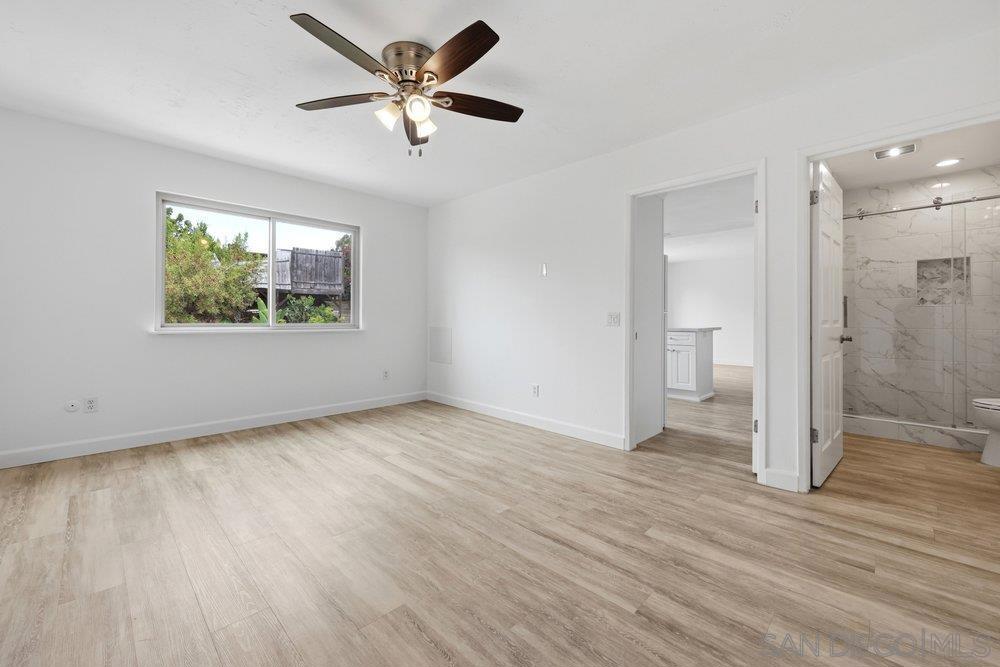 155 Rosebay Dr 40 Property Photo 8
