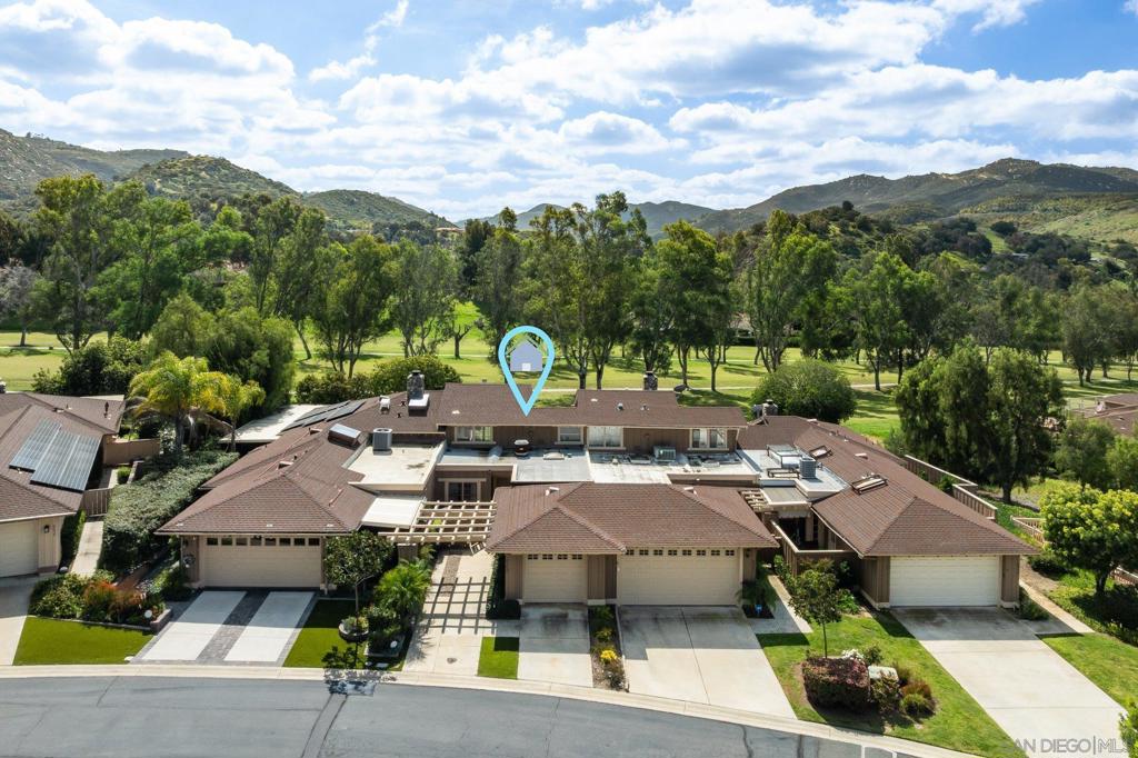 8647 Circle R Valley Property Photo 3