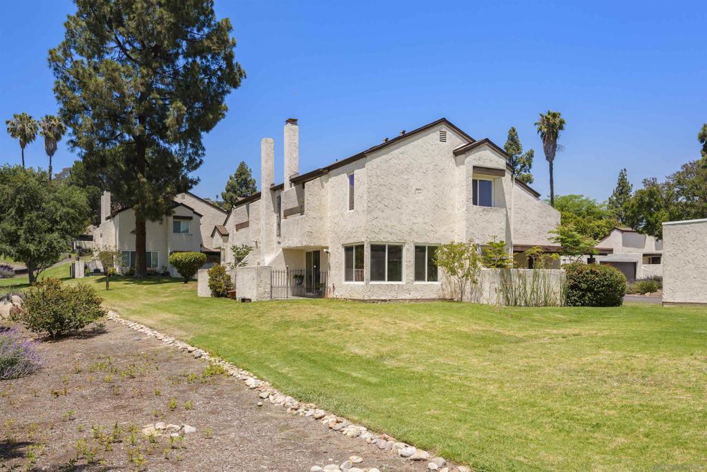 1311 Hawk Lane Property Photo 2