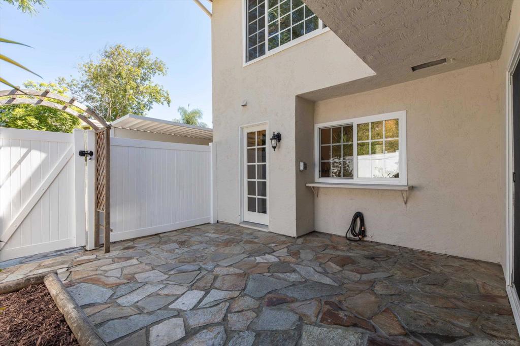 1248 Evergreen Dr Property Photo 35
