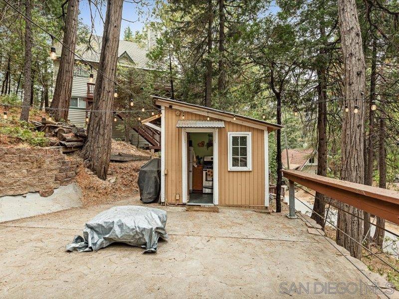 27961 Rainbow Dr. Property Photo 4