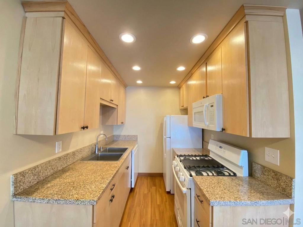 123 S Nevada Property Photo 8
