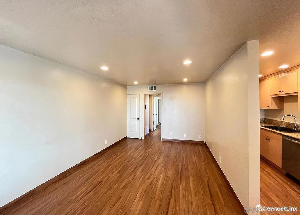 123 S Nevada Property Photo 9
