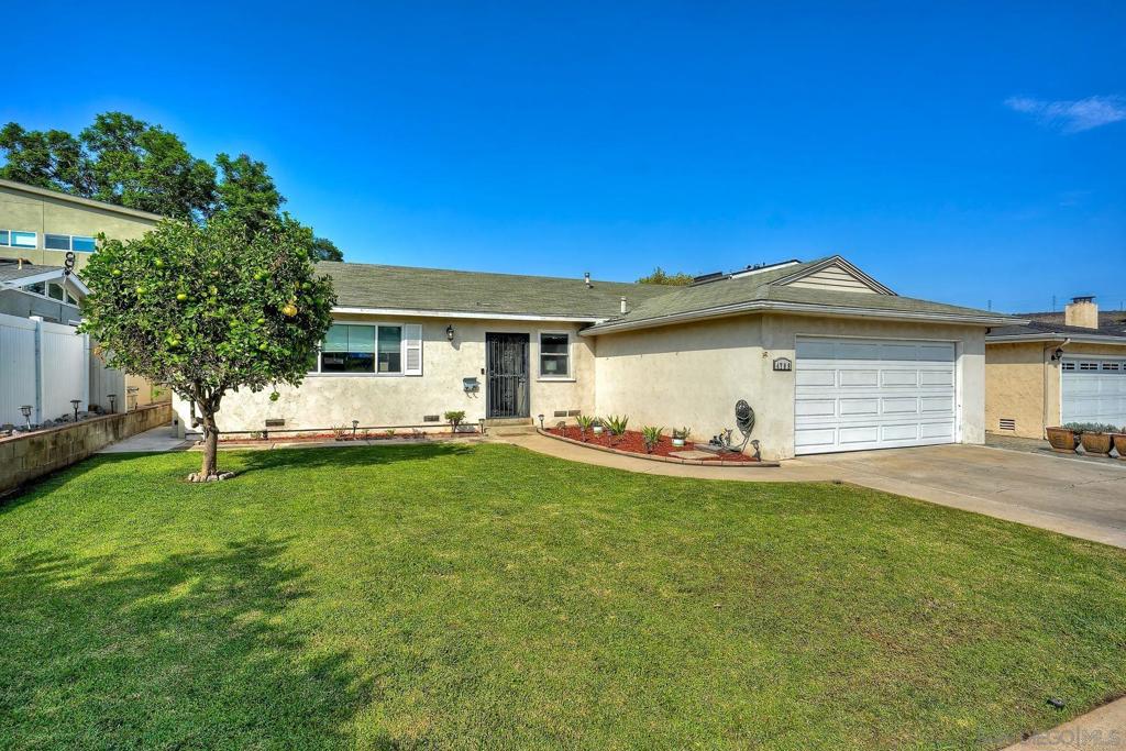 4709 Greenbrier Property Photo 1