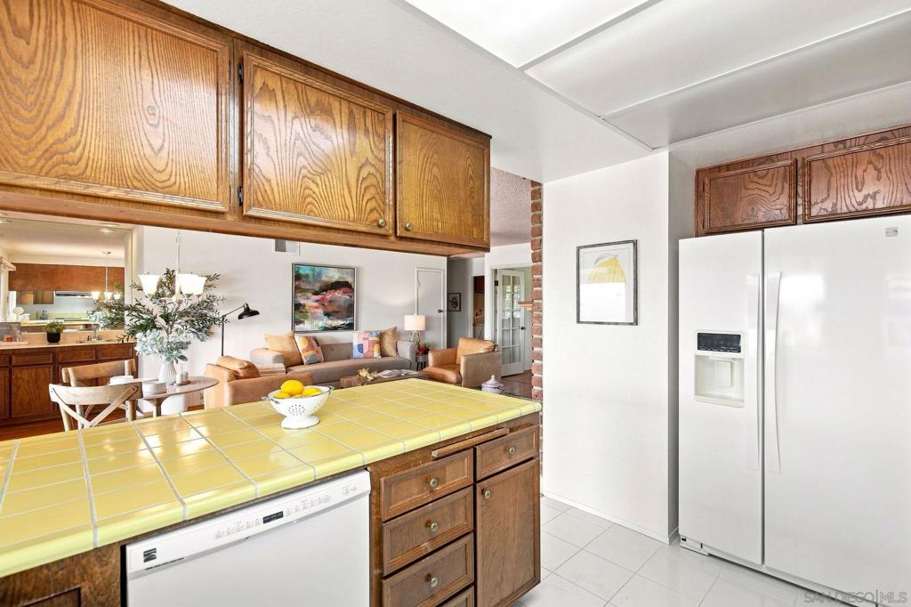 303 Dewane Property Photo 18