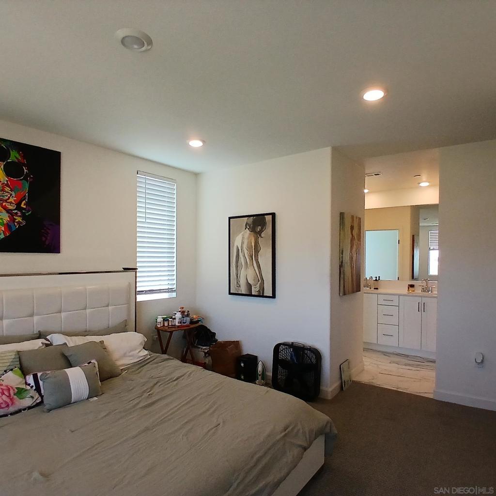 2430 Cascalote Loop Property Photo 9