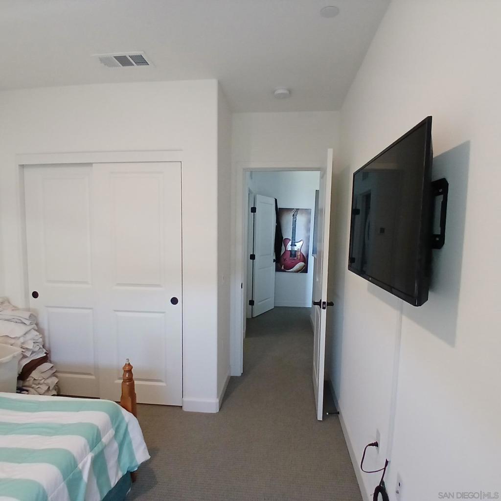 2430 Cascalote Loop Property Photo 12
