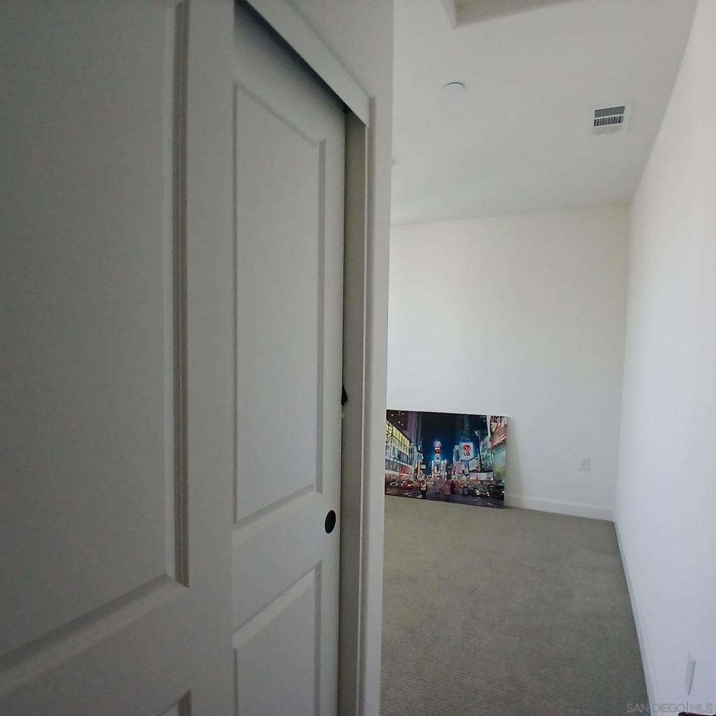 2430 Cascalote Loop Property Photo 14