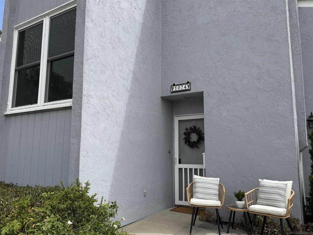 1074 Isabella Avenue Property Photo 15