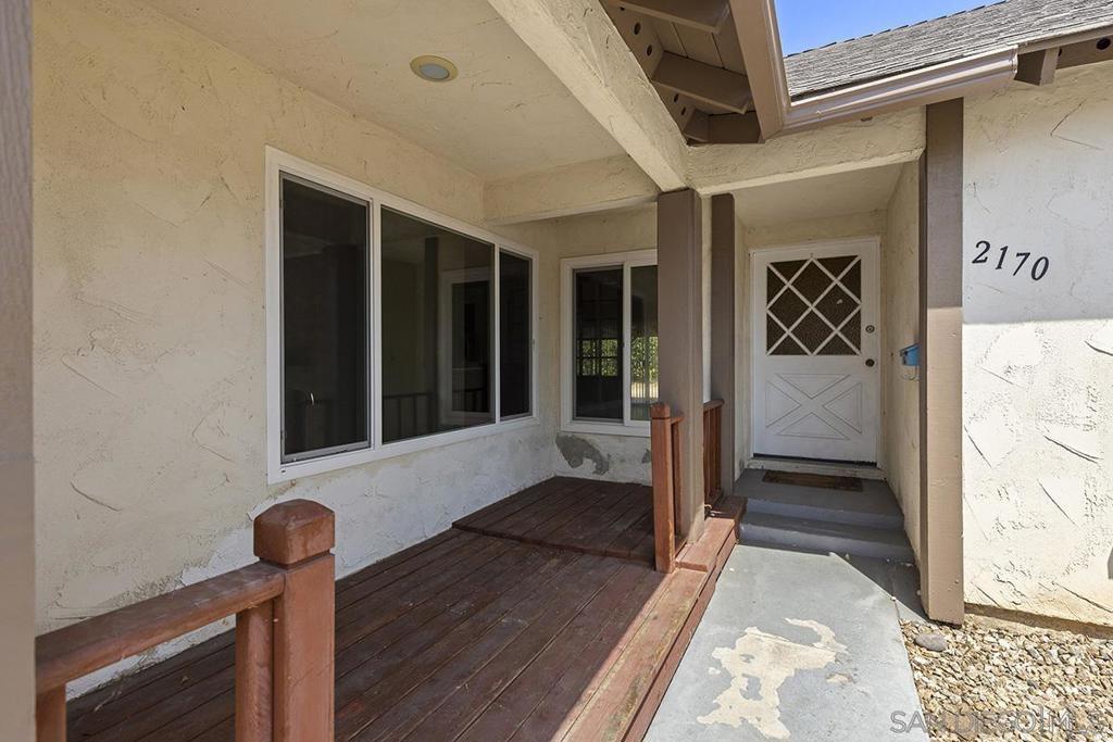 2170 Jefferson Ave Property Photo 5