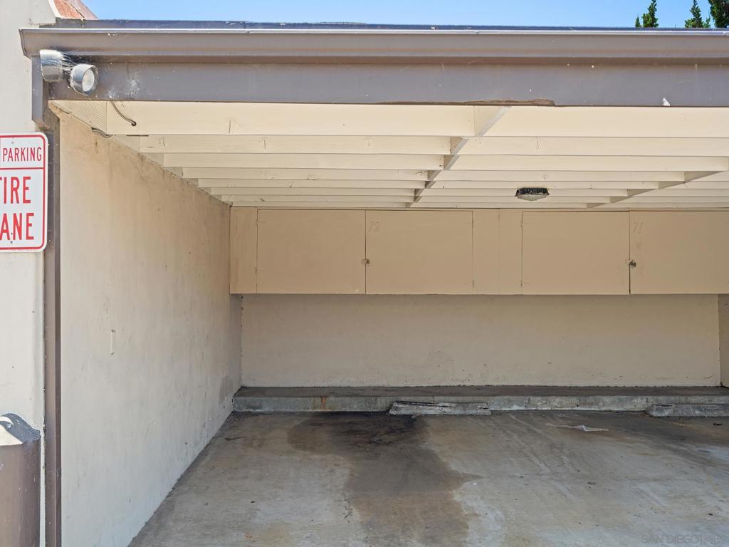 12140 Rancho Bernardo Dr B Property Photo 21