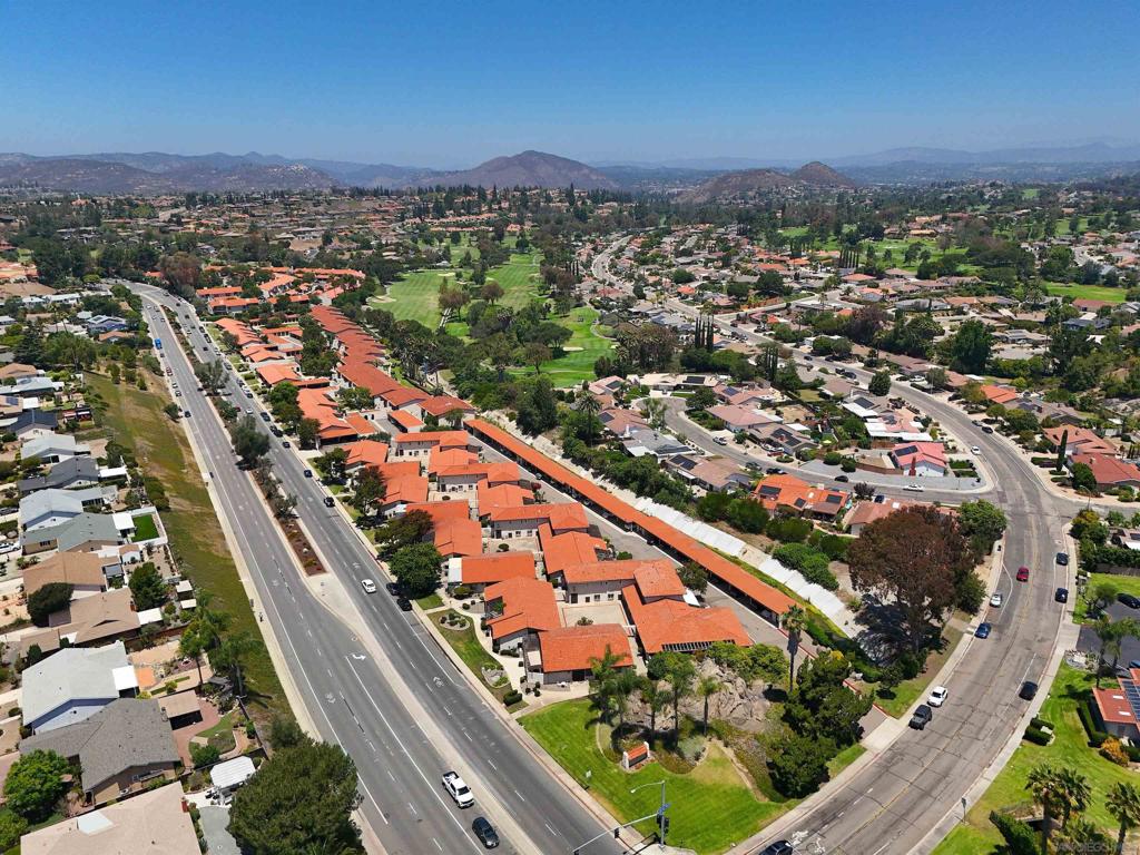 12140 Rancho Bernardo Dr B Property Photo 30
