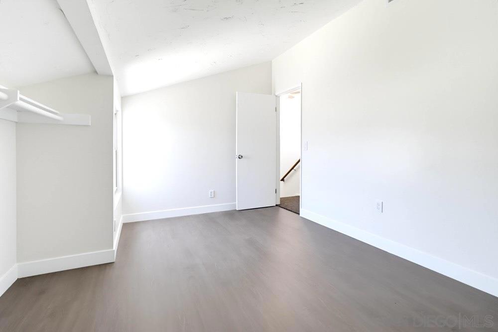 8837 Terrarama Property Photo 11