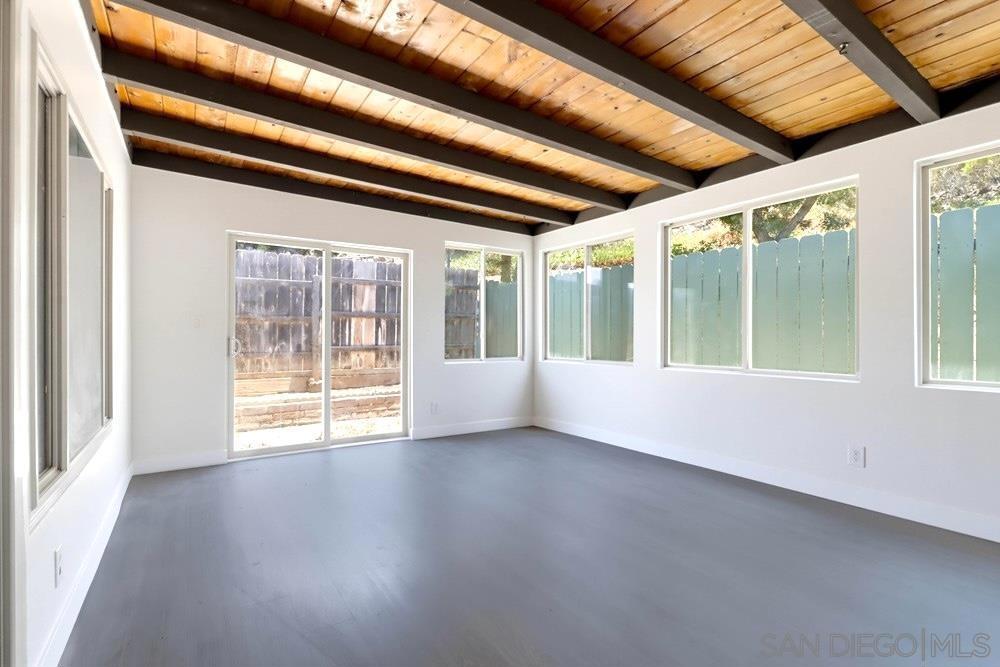 8837 Terrarama Property Photo 13