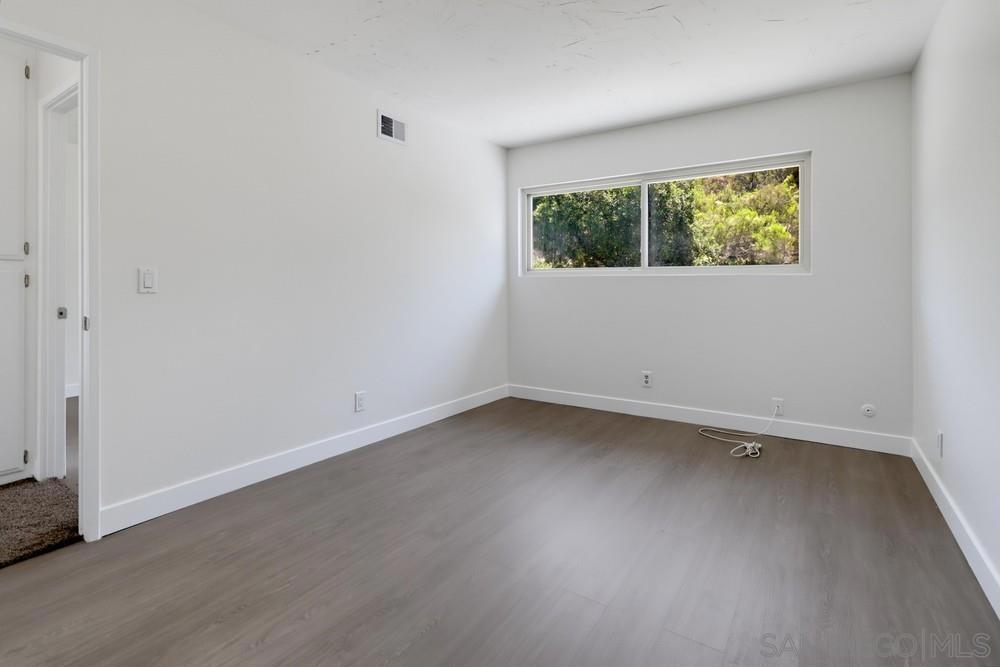 8837 Terrarama Property Photo 24