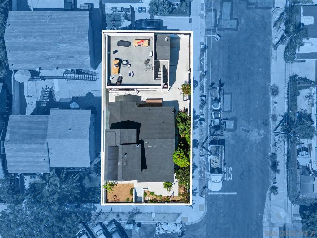 1990 Harrison Ave Property Photo 4