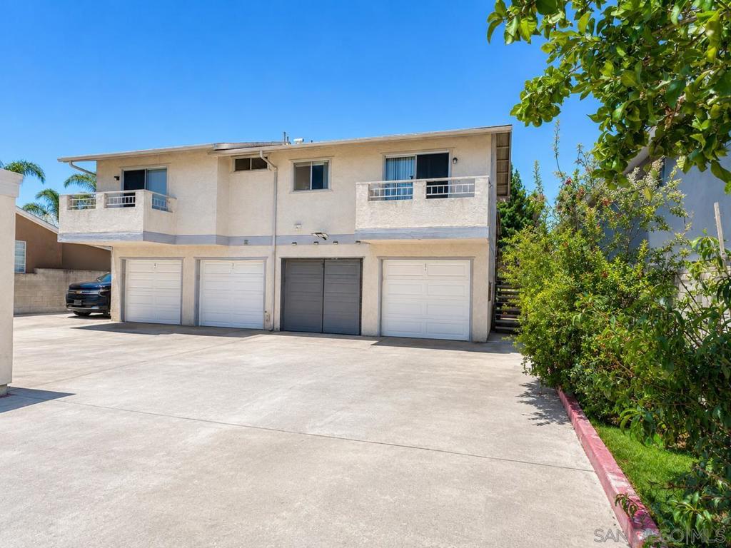360 Claydelle Ave Property Photo 6