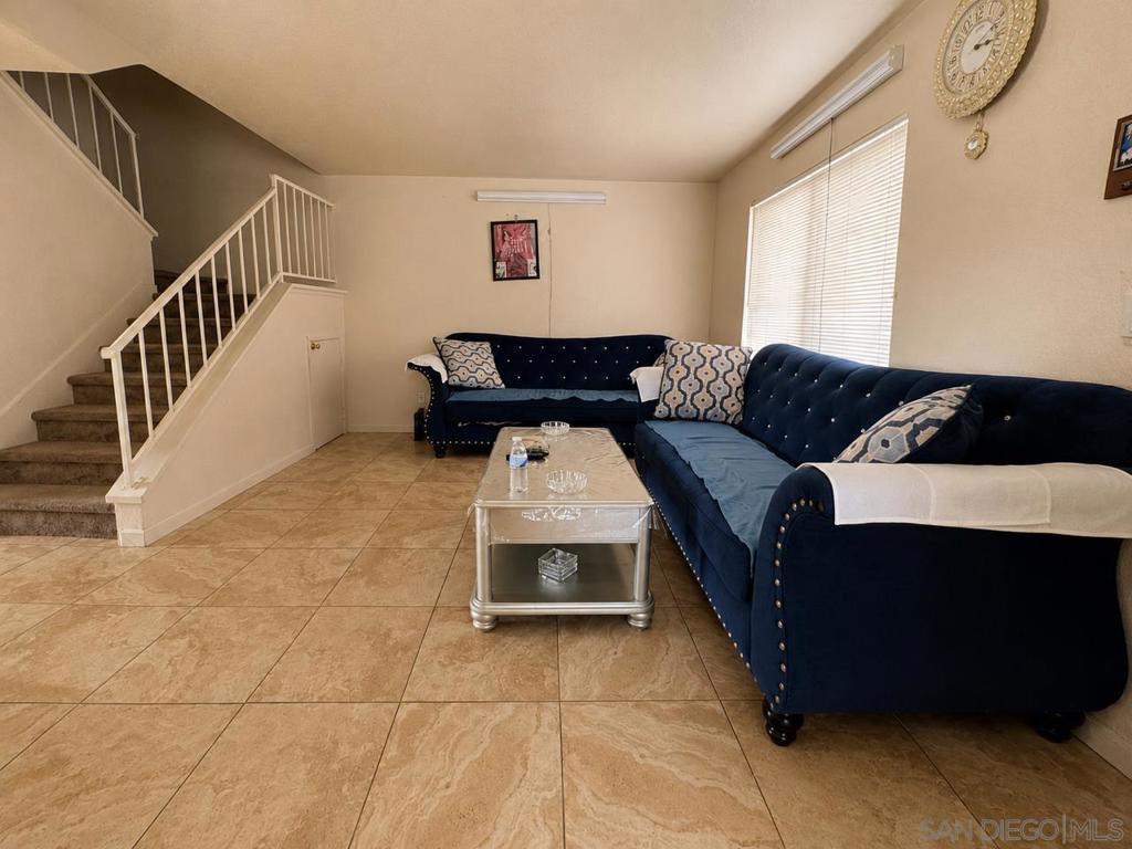 360 Claydelle Ave Property Photo 15