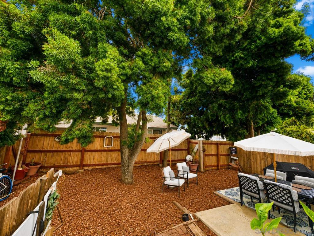 360 Claydelle Ave Property Photo 22