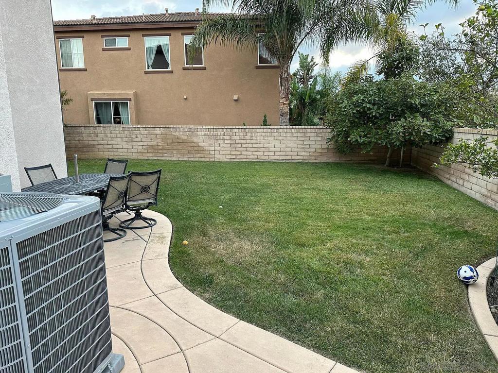11320 Laurelcrest Dr Property Photo 1