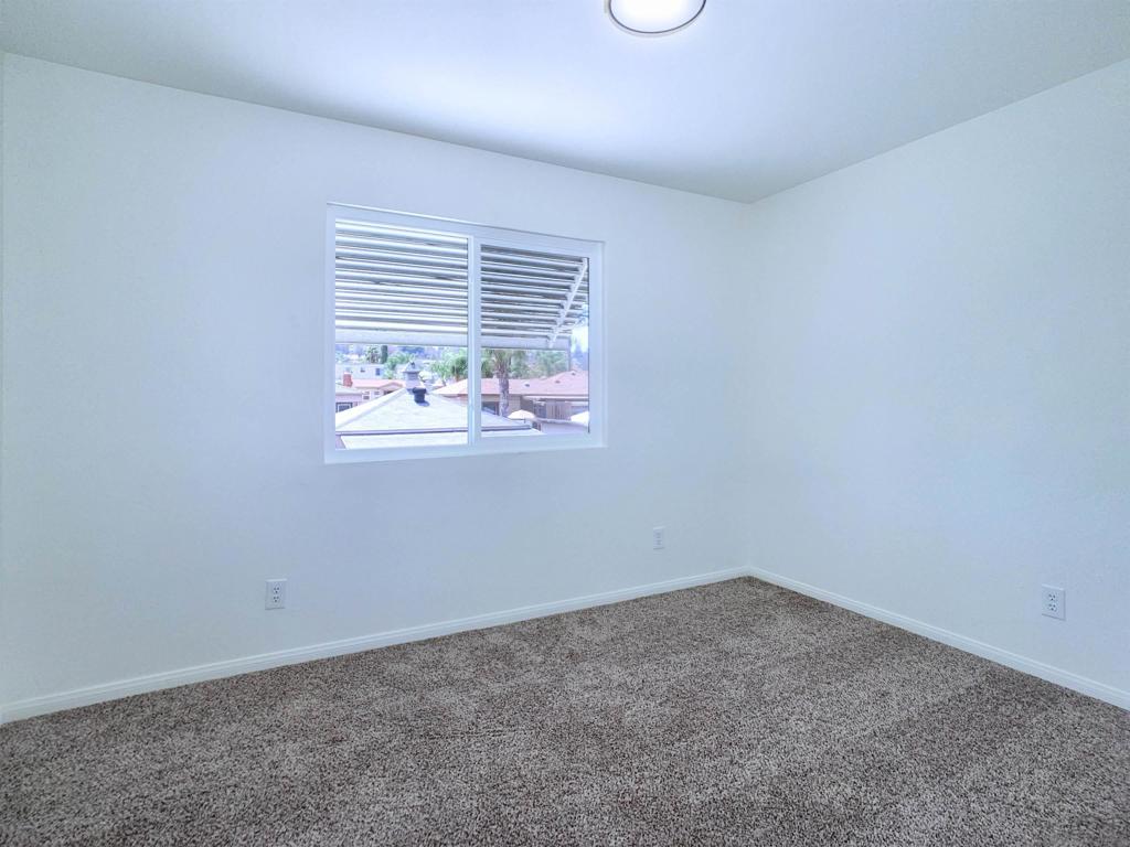 386 90 Richardson Ave Property Photo 53