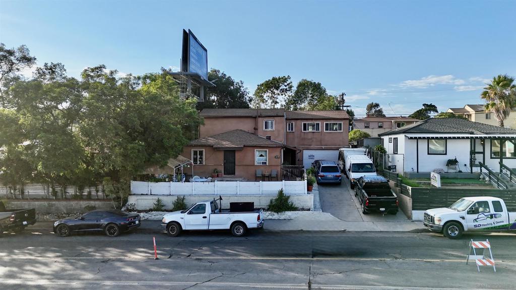 6430 University Ave Property Photo 2