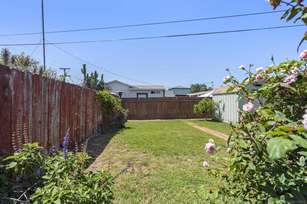 3327 3329 N 41st Property Photo 35