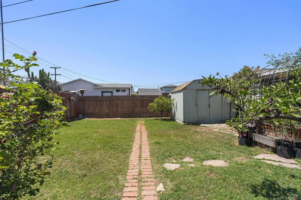 3327 3329 N 41st Property Photo 36