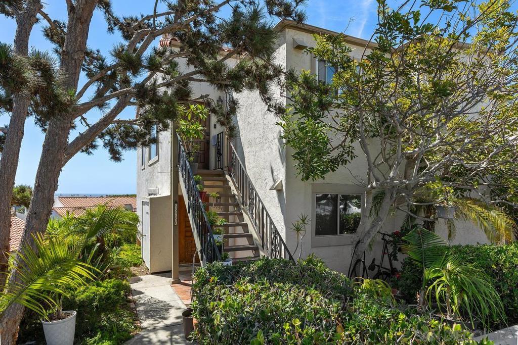 6575 Paseo Del Norte Unit I Property Photo 1