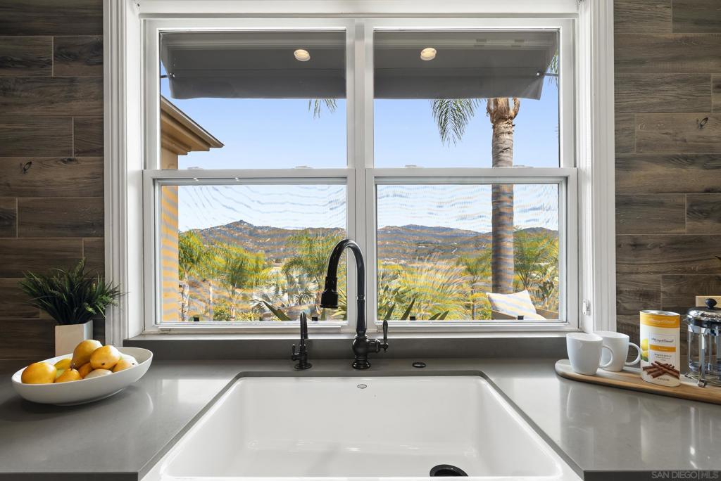 1101 Sierra Linda Property Photo 16