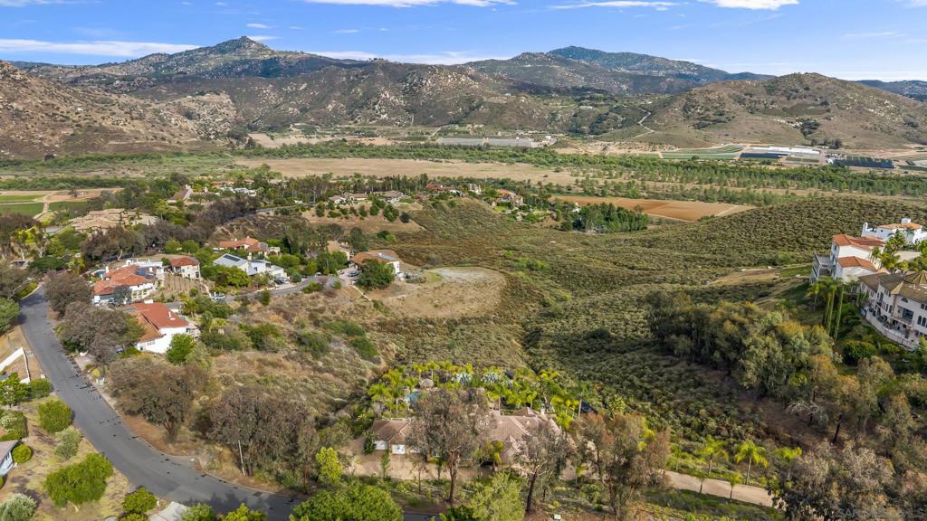 1101 Sierra Linda Property Photo 75