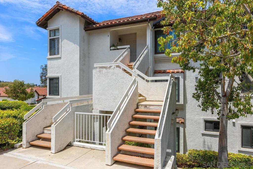 16424 Avenida Venusto E Property Photo 3