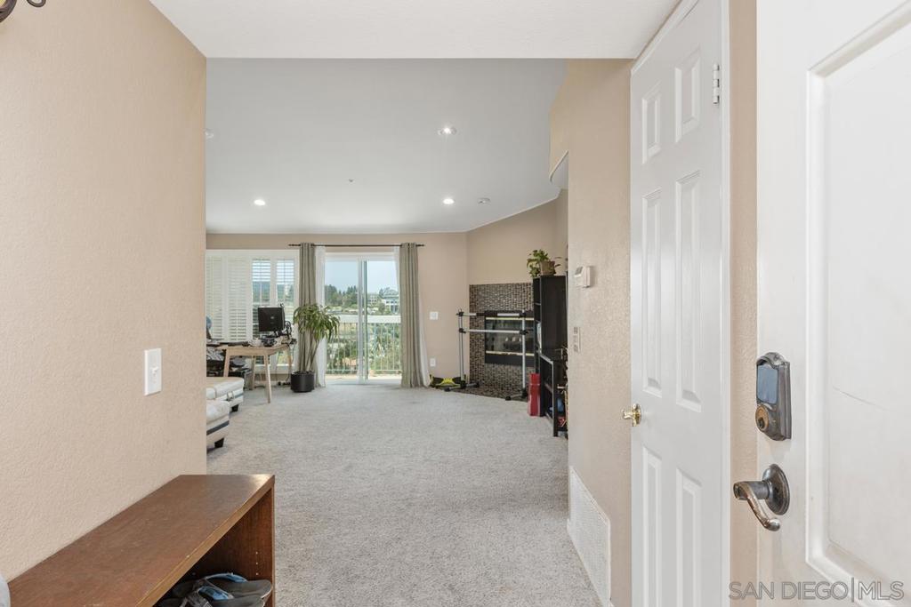 16424 Avenida Venusto E Property Photo 5
